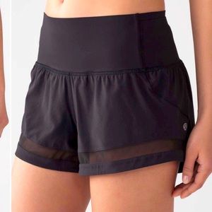 LULULEMON PACE PERFECT SHORT